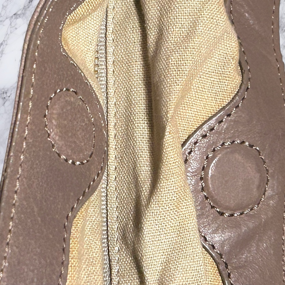 Elliott Lucca XL Purse Tan Light Brown Large Magnetic Shoulder - Picture 12 of 13